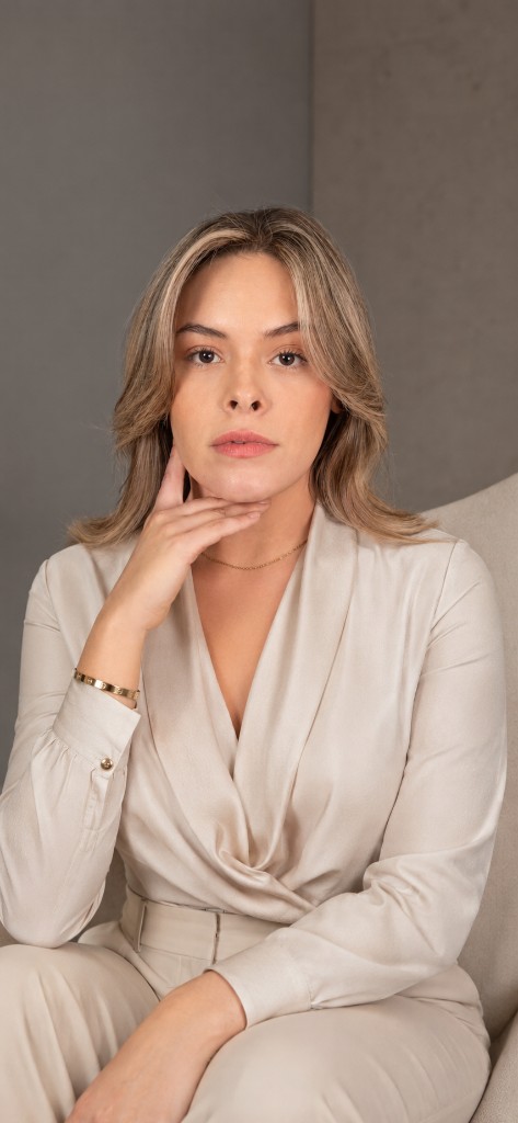 María Fernanda Briceño Cano — actriz, coach y creadora de contenido